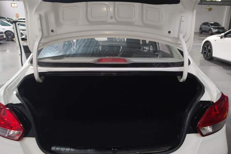 Used Kia Pegas 2020 1.4L Automatic Comfort Version with Sunroof Trunk