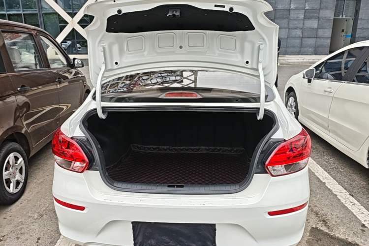Used Kia Pegas 2020 Revised Version 1.4L Automatic Comfortable with Sunroof Trunk