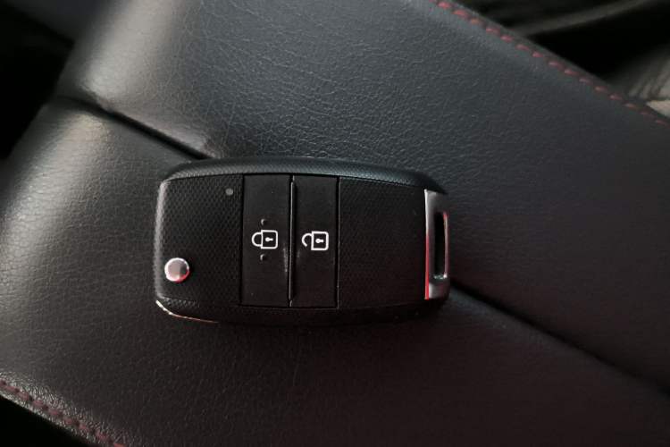 Used Kia Pegas 2020 Revised Version 1.4L Automatic Comfortable with Sunroof Vehicle Key