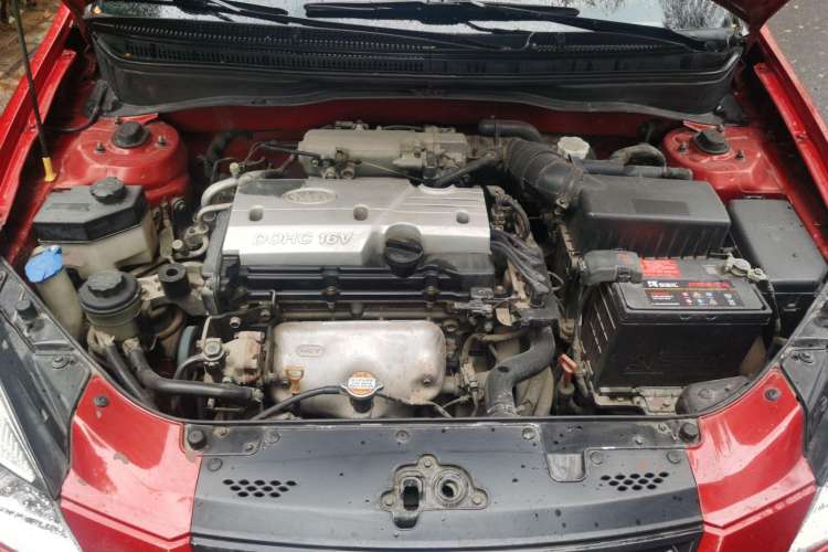 Used Kia Rio 2007 1.4L AT GLS Engine Bay