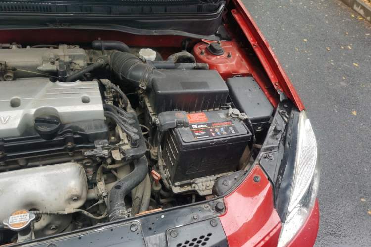Used Kia Rio 2007 1.4L AT GLS Engine Bay Left