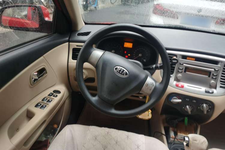Used Kia Rio 2007 1.4L AT GLS Steering Wheel