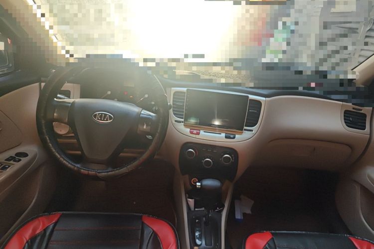 Used Kia Rio 2007 1.4L AT GLS Center Console