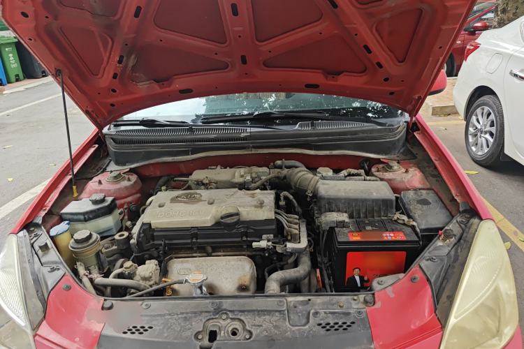 Used Kia Rio 2007 1.4L AT GLS Engine Bay