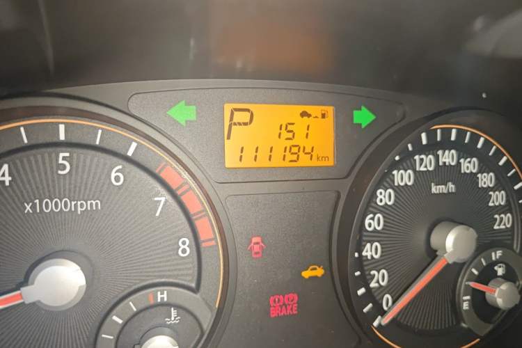 Used Kia Rio 2007 1.4L AT GLS Odometer Close Up