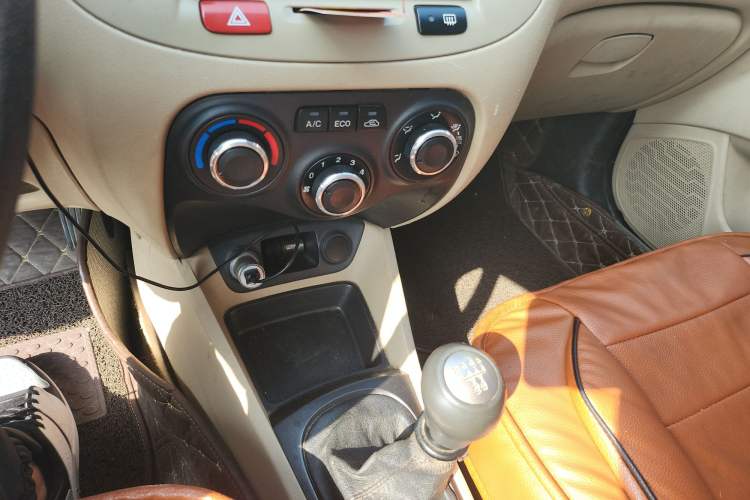 Used Kia Rio 2007 1.4L MT GL Gear Lever