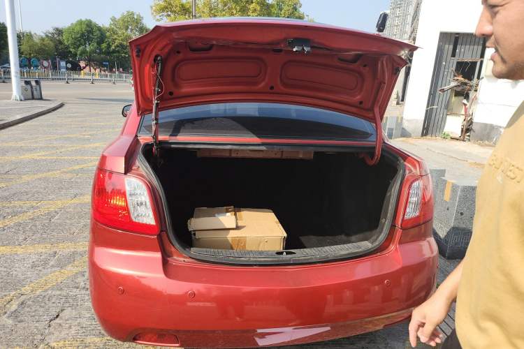 Used Kia Rio 2007 1.4L MT GL Trunk
