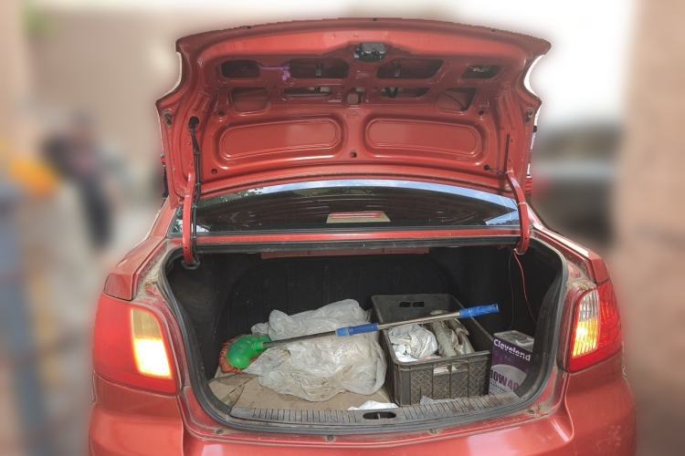Used Kia Rio 2007 1.4L MT GLS Trunk