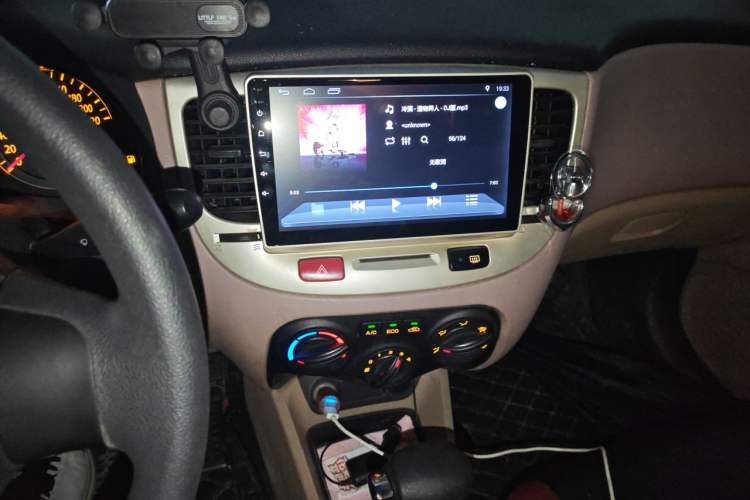 Used Kia Rio 2007 1.4L AT GL Audio And AC Panel
