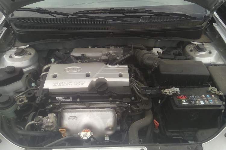 Used Kia Rio 2007 1.4L AT GL Engine Bay