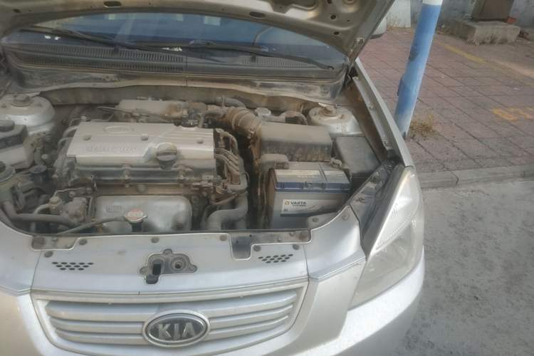 Used Kia Rio 2007 1.4L Manual Transmission Engine Bay Left