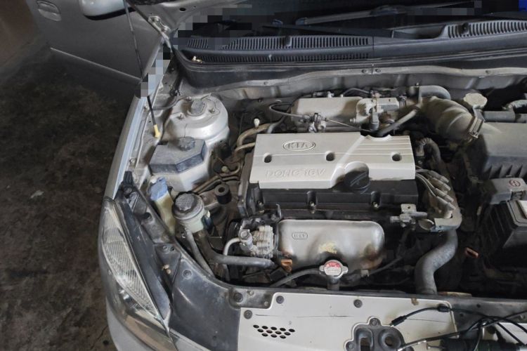Used Kia Rio 2007 1.4L AT GL Engine Bay Right