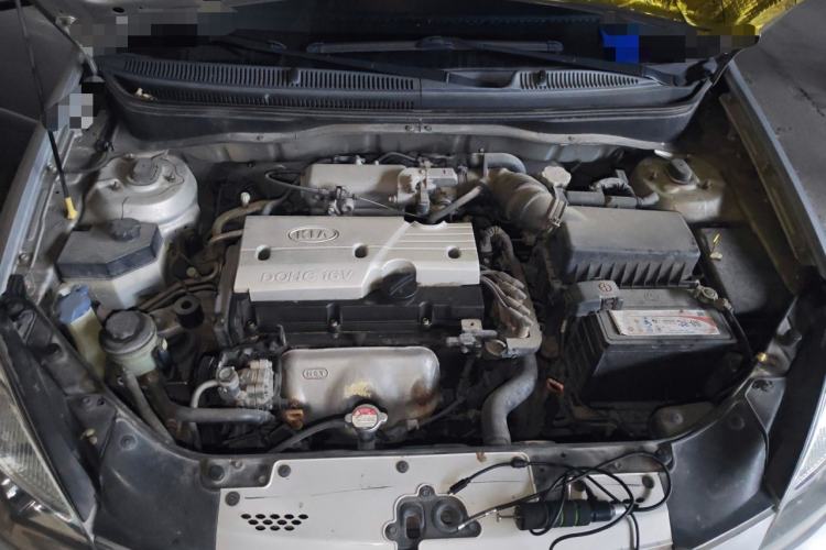 Used Kia Rio 2007 1.4L AT GL Engine Bay