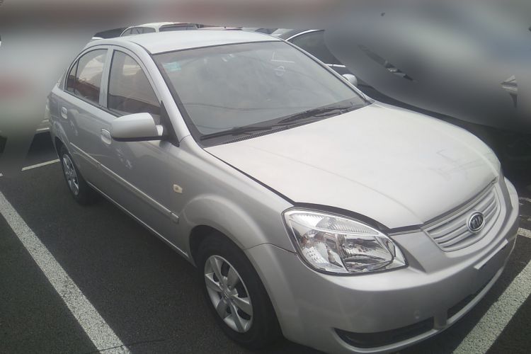 Used Kia Rio 2007 1.4L AT GL Front Right 45 Deg