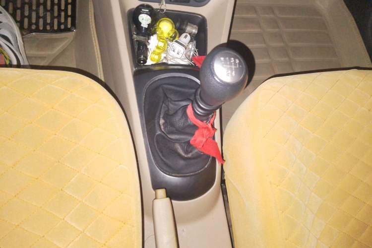 Used Kia Rio 2007 1.4L MT GL Gear Lever