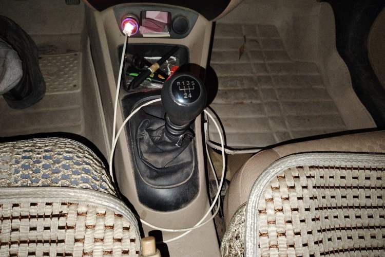 Used Kia Rio 2007 1.4L MT GL Gear Lever
