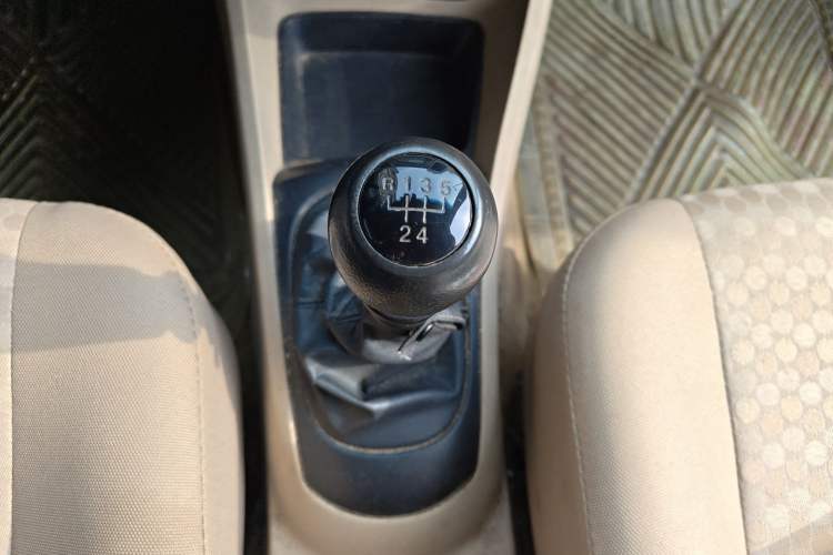 Used Kia Rio 2007 1.4L MT GL Gear Lever
