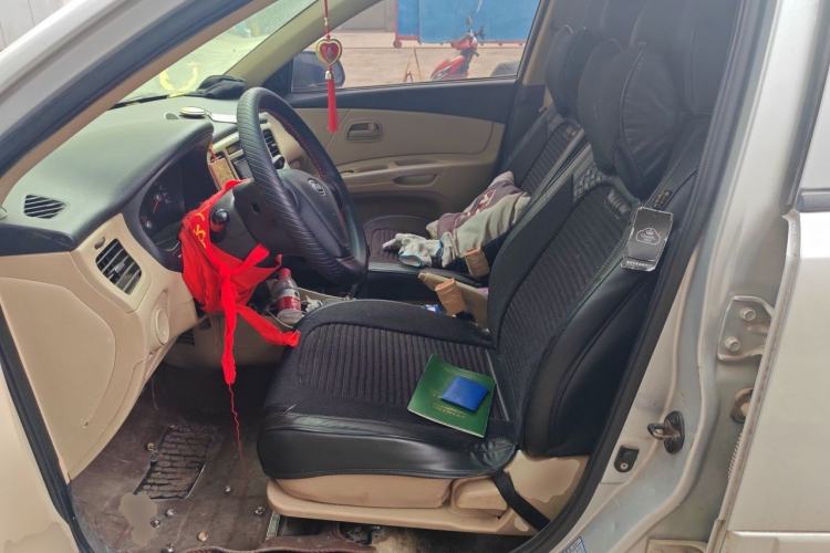 Used Kia Rio 2007 1.4L MT GL Left Front Seat