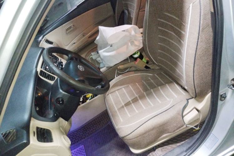 Used Kia Rio 2007 1.4L MT GL Left Front Seat