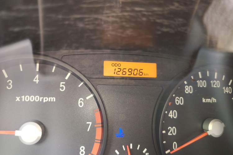 Used Kia Rio 2007 1.4L MT GLS Odometer Close Up