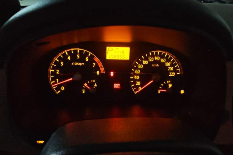 Used Kia Rio 2007 1.4L AT GL Odometer Close Up