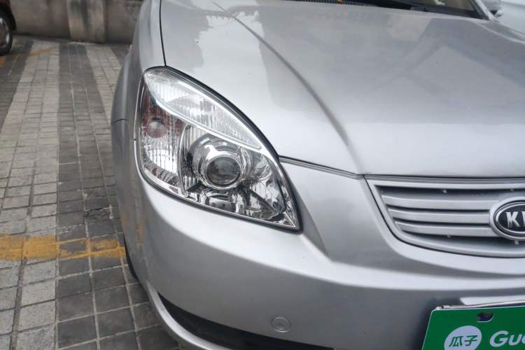 Used Kia Rio 2007 1.4L MT GL Right Front Headlight