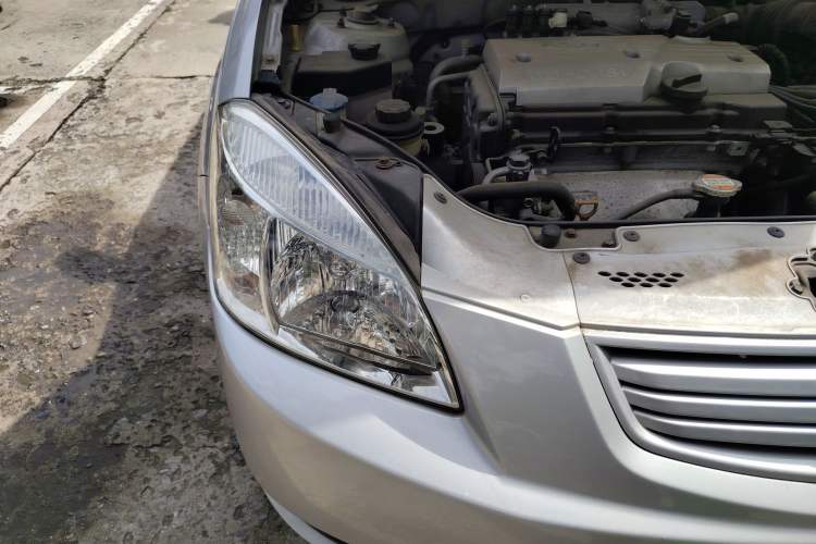 Used Kia Rio 2007 1.4L MT GLS Right Front Headlight