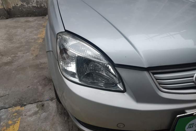 Used Kia Rio 2007 1.4L MT GL Right Front Headlight