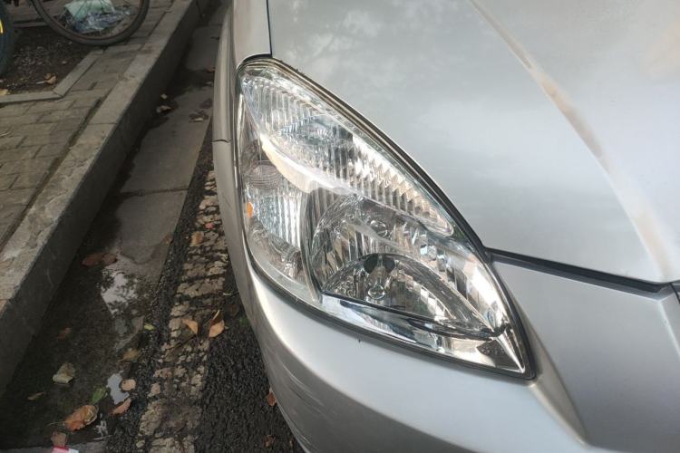 Used Kia Rio 2007 1.4L MT GL Right Front Headlight