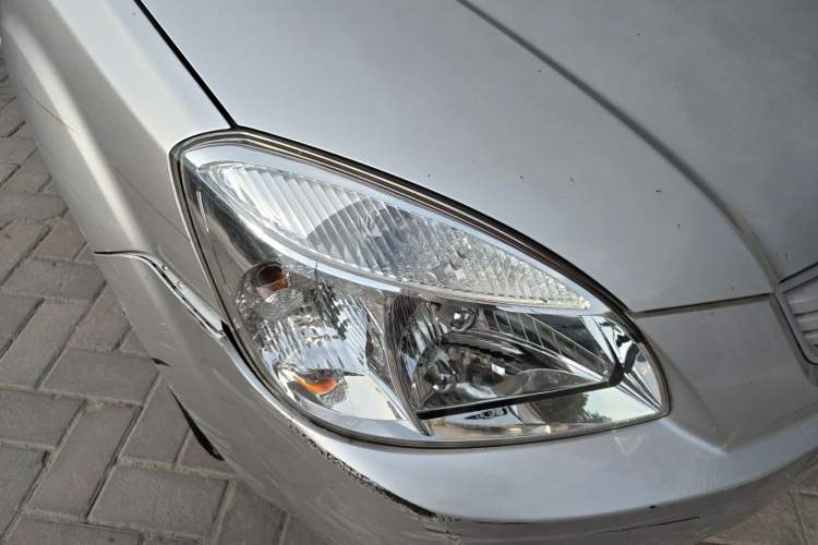Used Kia Rio 2007 1.4L MT GL Right Front Headlight