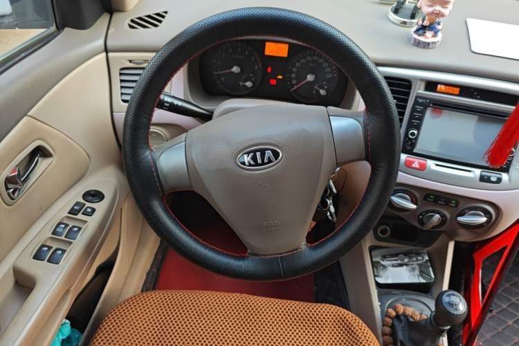 Used Kia Rio 2007 1.6L MT GLS Steering Wheel