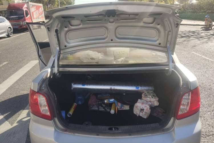 Used Kia Rio 2007 1.4L MT GL Trunk
