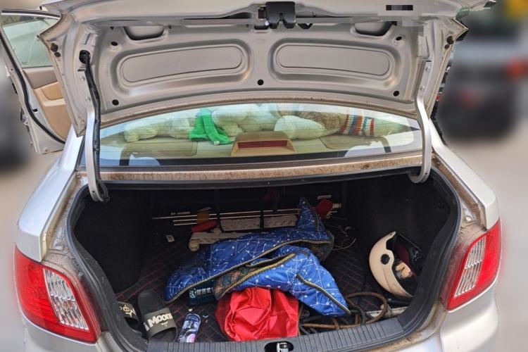 Used Kia Rio 2007 1.6L MT GLS Trunk