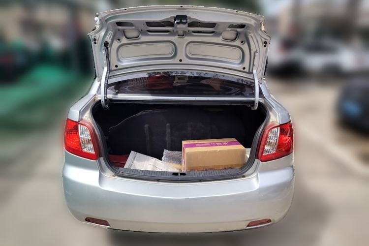 Used Kia Rio 2007 1.4L MT GLS Trunk