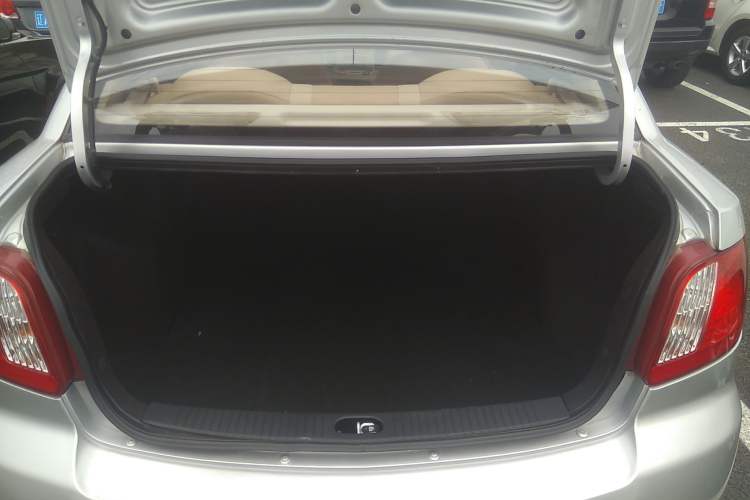 Used Kia Rio 2007 1.4L AT GL Trunk