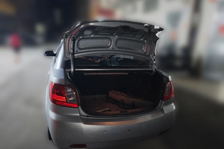 Used Kia Rio 2007 1.4L AT GL Trunk