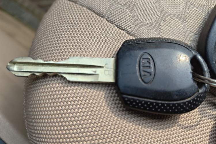 Used Kia Rio 2007 1.4L MT GL Vehicle Key