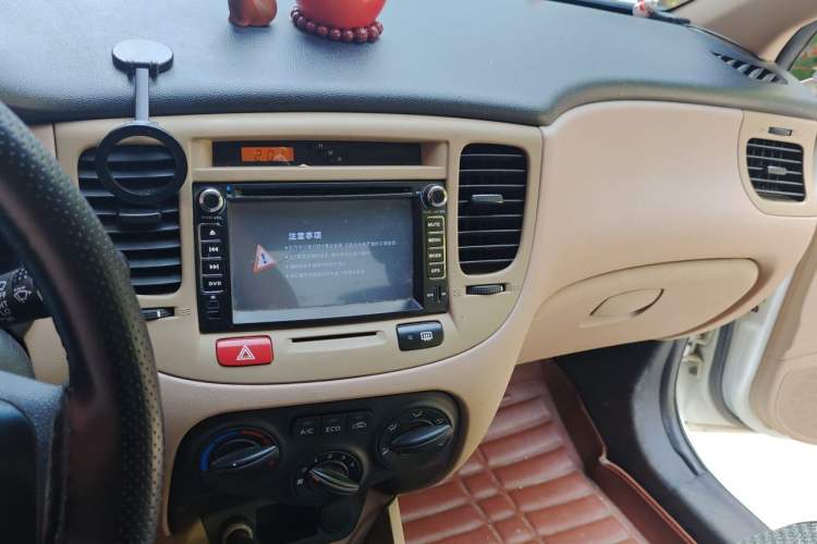 Used Kia Rio 2007 1.4L AT GL Audio And AC Panel