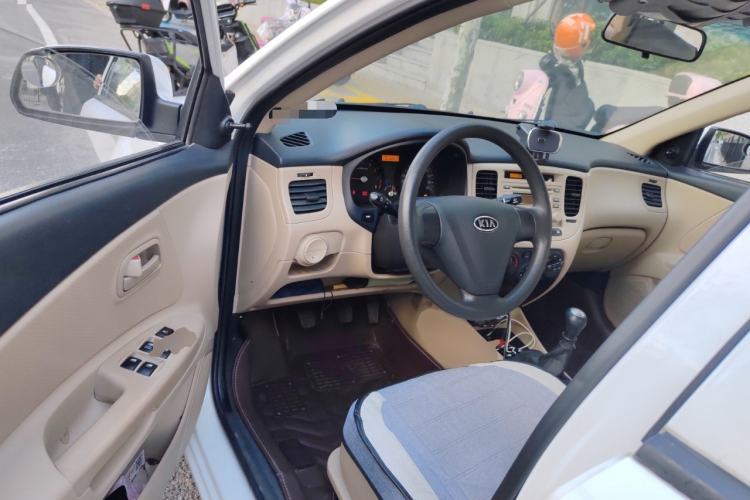 Used Kia Rio 2007 1.4L MT GL Driver Seat