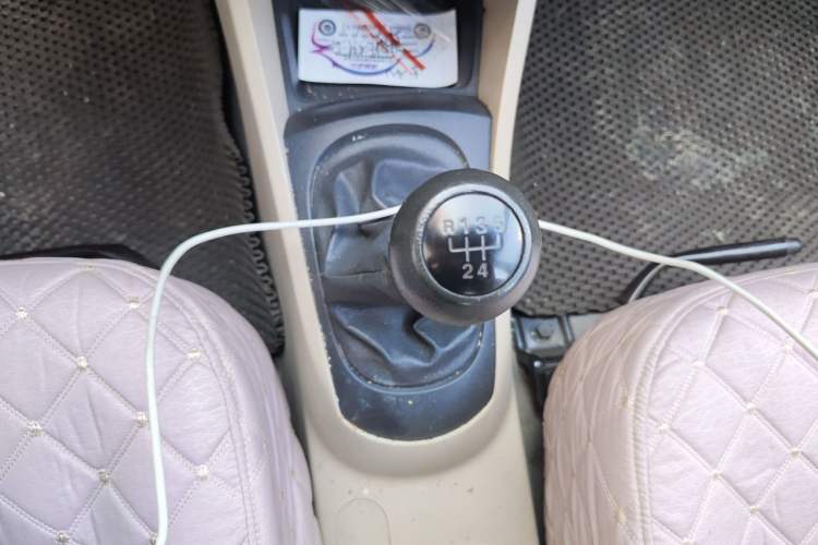 Used Kia Rio 2007 1.4L MT GL Gear Lever