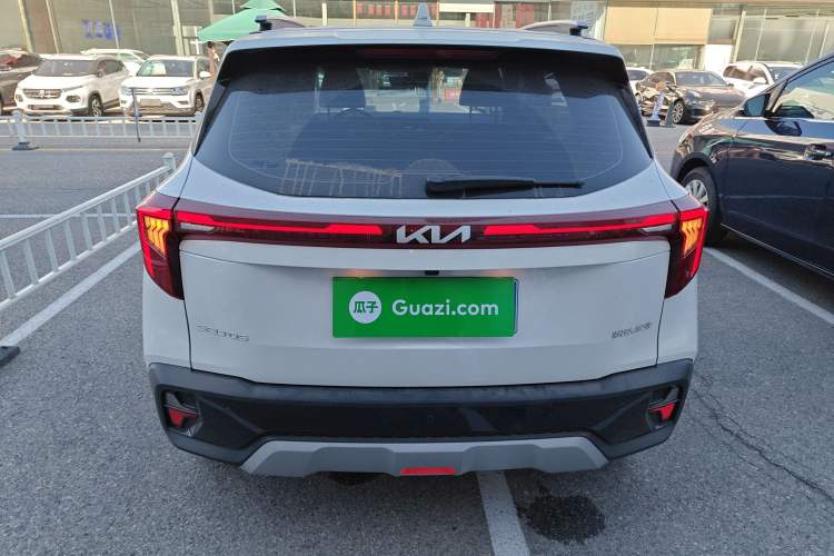 Used Kia Seltos 2023 1.5L CVT Luxury Edition Rear