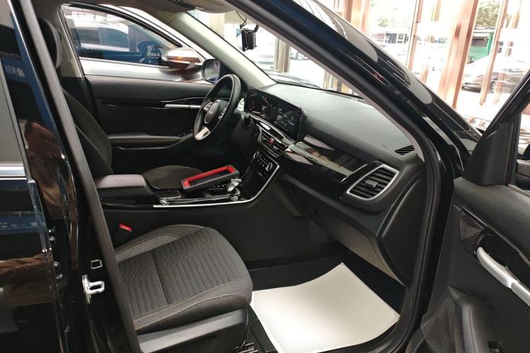 Used Kia Seltos 2023 1.5L CVT Comfort Edition Right Front Seat