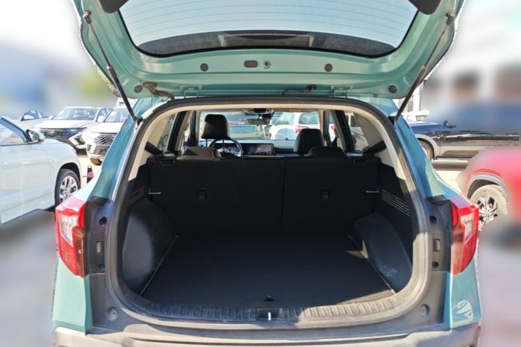 Used Kia Seltos 2023 1.5L CVT Luxury Edition Trunk