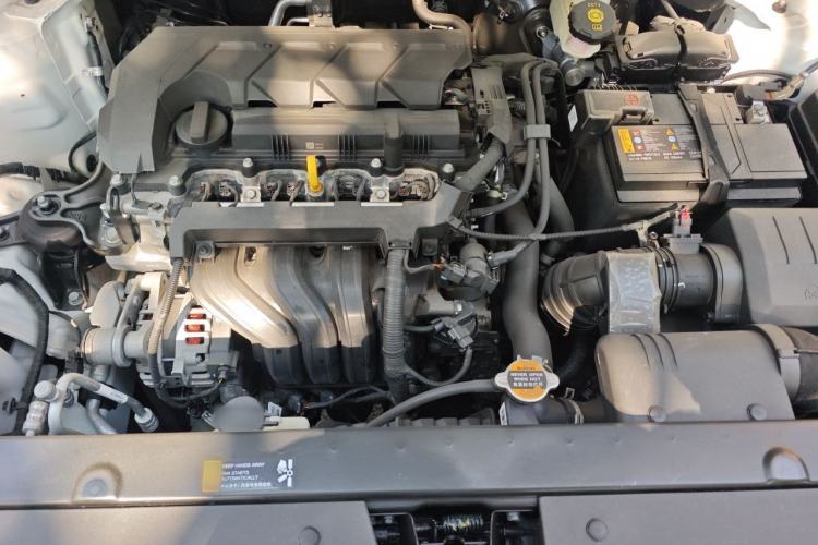 Used Kia Seltos 2023 1.5L CVT Luxury Edition Engine Bay