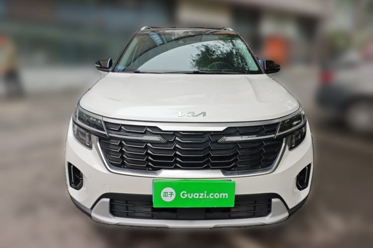 Used Kia Seltos 2023 1.5L CVT Luxury Edition Front