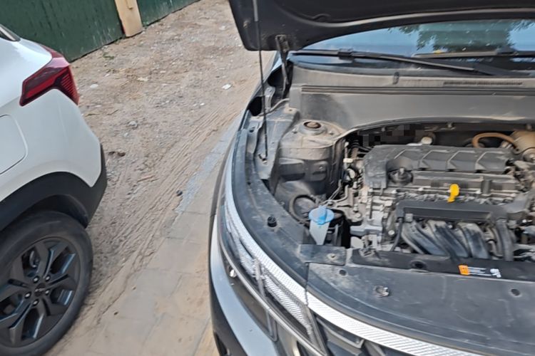 Used Kia Seltos 2023 1.5L CVT Comfort Edition Engine Bay Right