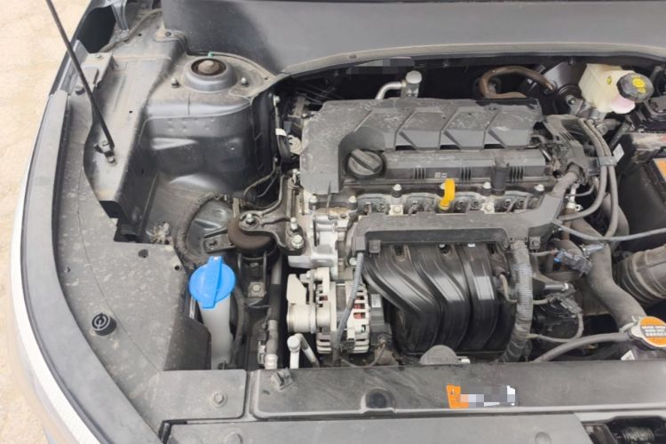 Used Kia Seltos 2023 1.5L CVT Luxury Edition Engine Bay Right