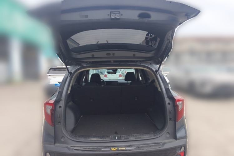 Used Kia Seltos 2023 1.5L CVT Luxury Edition Trunk