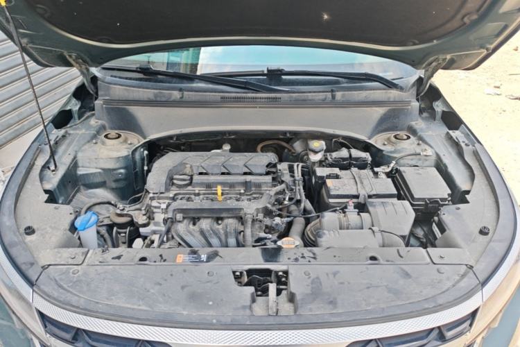Used Kia Seltos 2023 1.5L CVT Luxury Edition Engine Bay