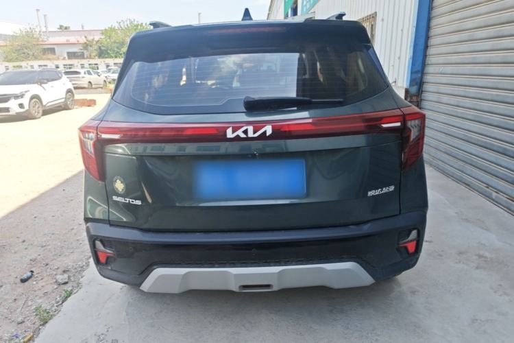 Used Kia Seltos 2023 1.5L CVT Luxury Edition Exterior 4